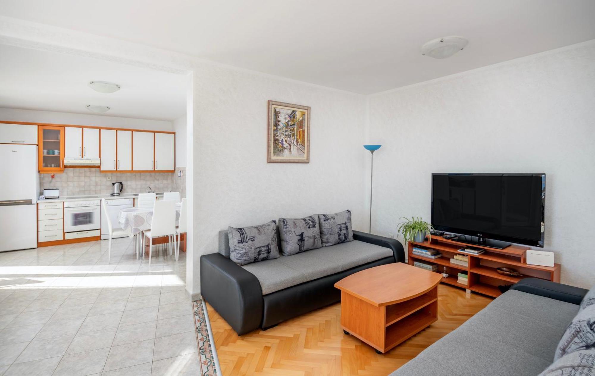 Apartment Jana *